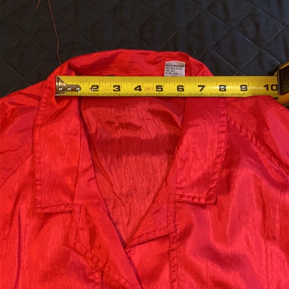 I Ashleigh Morgan size 12 red longsleeve shirt - Picture 10 of 15